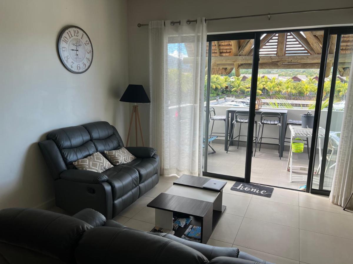 Immaculate Two Beds Luxury Marina Apartment Rivière Noire Exterior foto